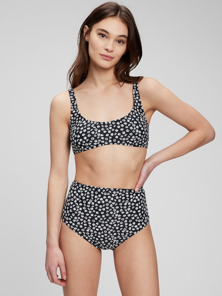 Scoopneck Bikini Top