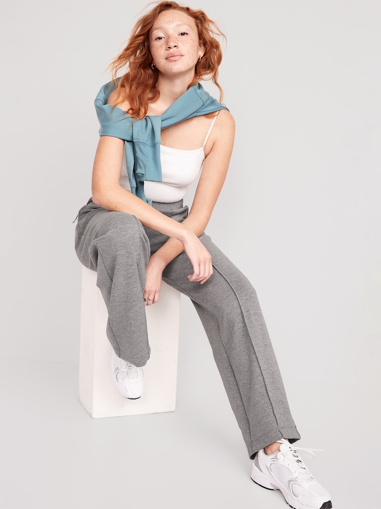 High-Waisted Dynamic Fleece Wide-Leg Pants