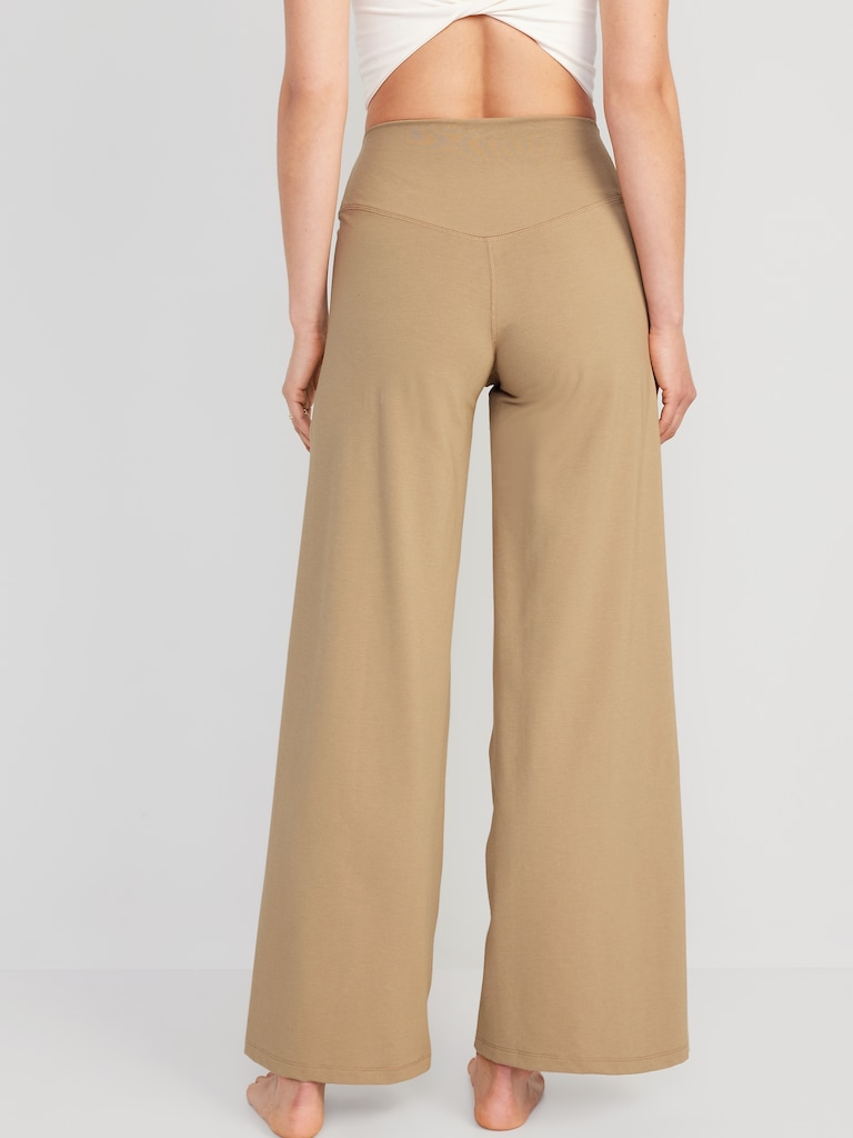 Extra High-Waisted PowerChill Wide-Leg Pants