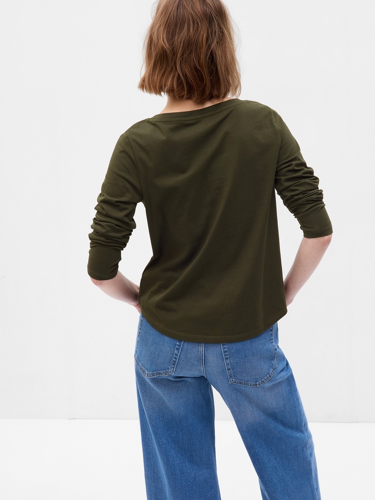 Organic Cotton Vintage V-Neck T-Shirt