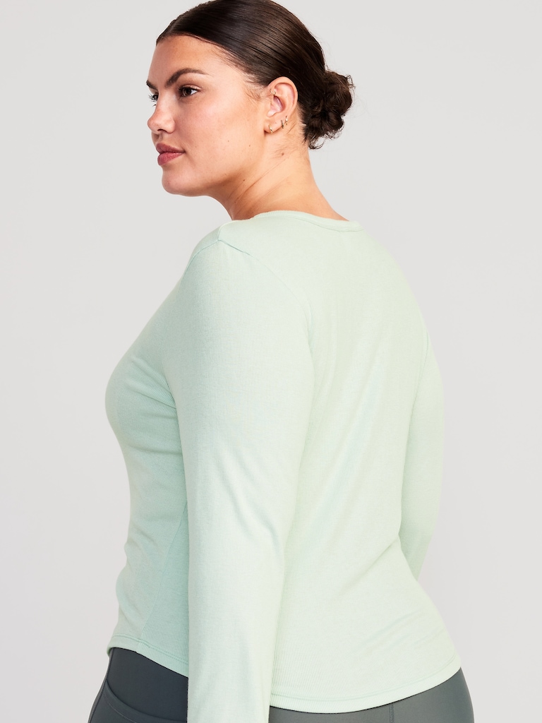 UltraLite Fitted Rib-Knit Top