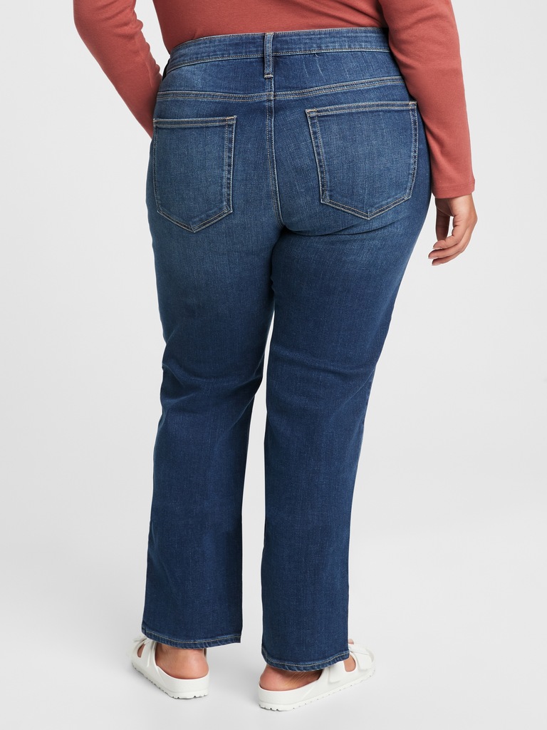 Mid Rise Classic Straight Jeans