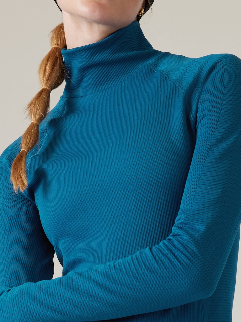 Flurry Seamless Turtleneck Top