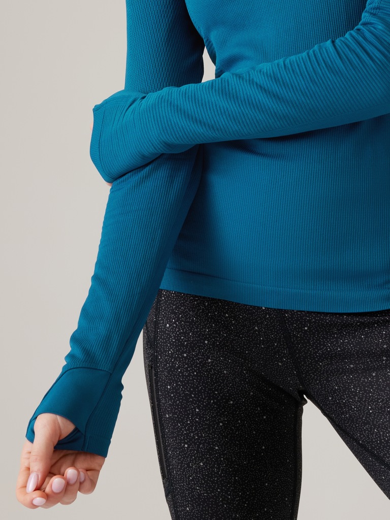 Flurry Seamless Turtleneck Top