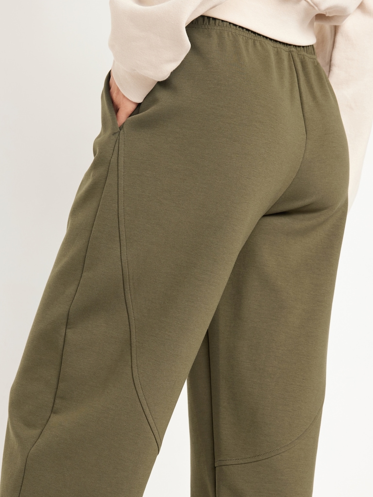 High-Waisted Dynamic Fleece Barrel-Leg Sweatpants