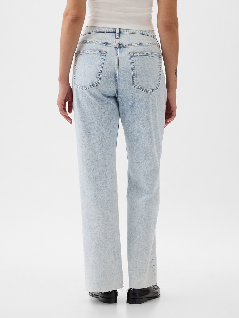 Mid Rise '90s Loose Jeans
