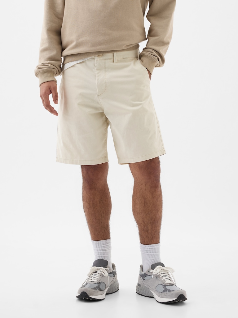 9" Essential Khaki Shorts