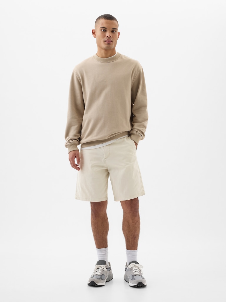 9" Essential Khaki Shorts