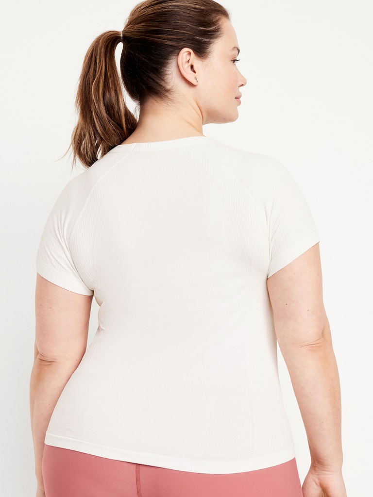 Fluid Seamless Fitted T-Shirt