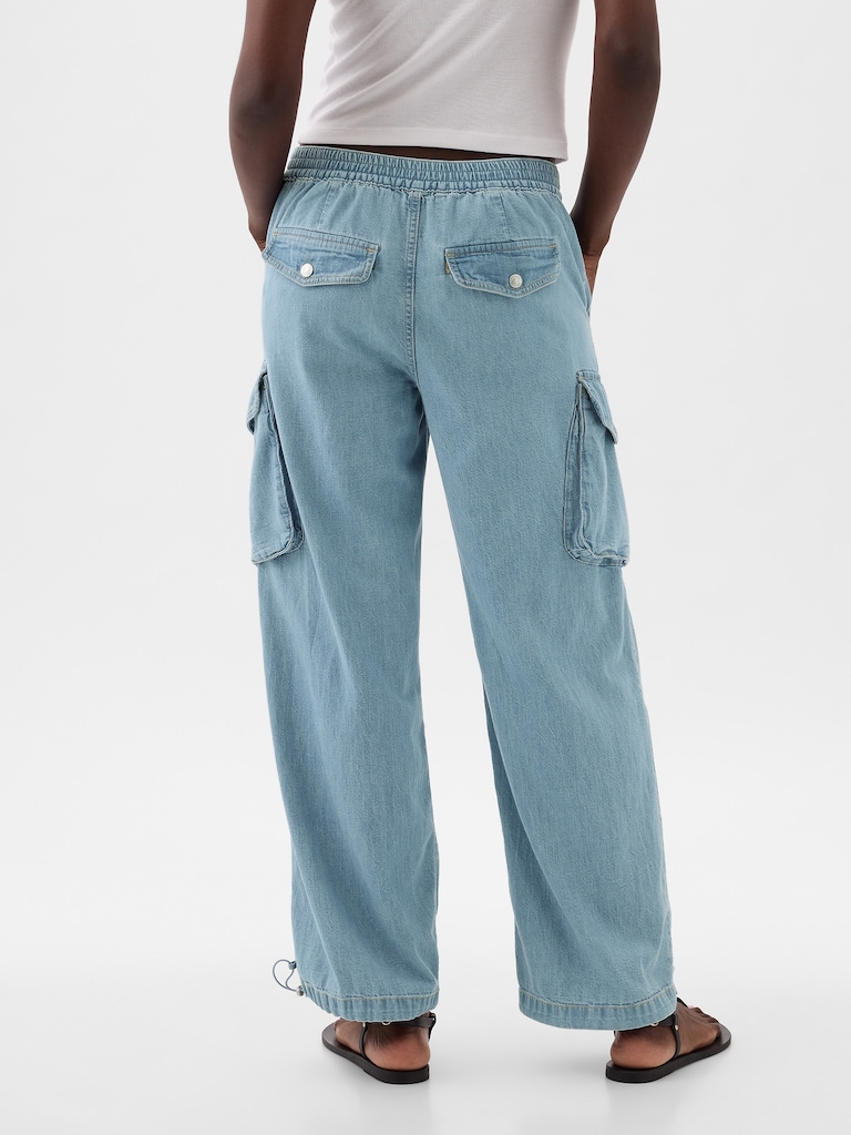 Mid Rise Wide Baggy Cargo Jeans