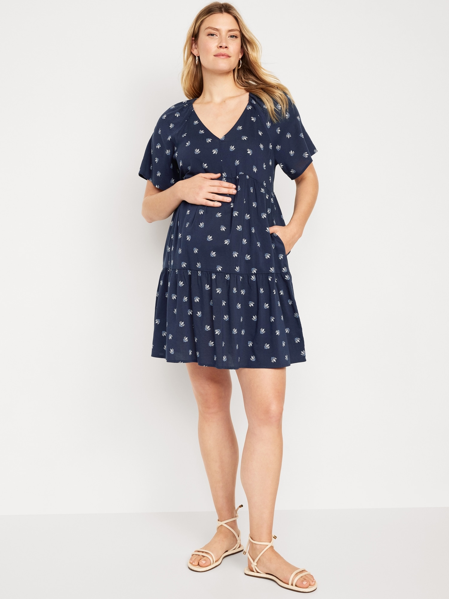 Old navy shop pregnancy dresses