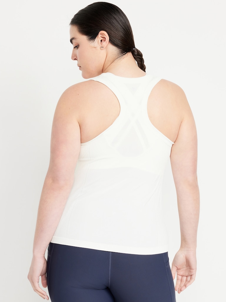Fluid Seamless Fitted Tank Top