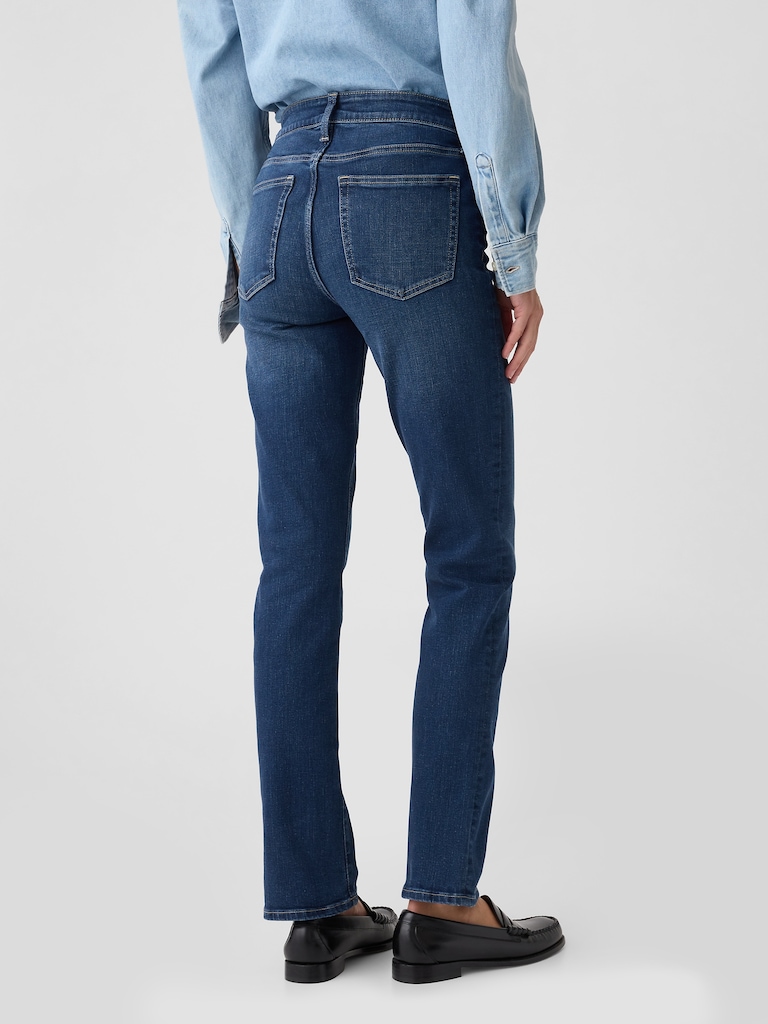 Mid Rise Classic Straight Jeans