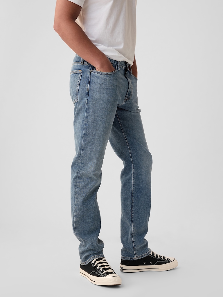 Straight Jeans