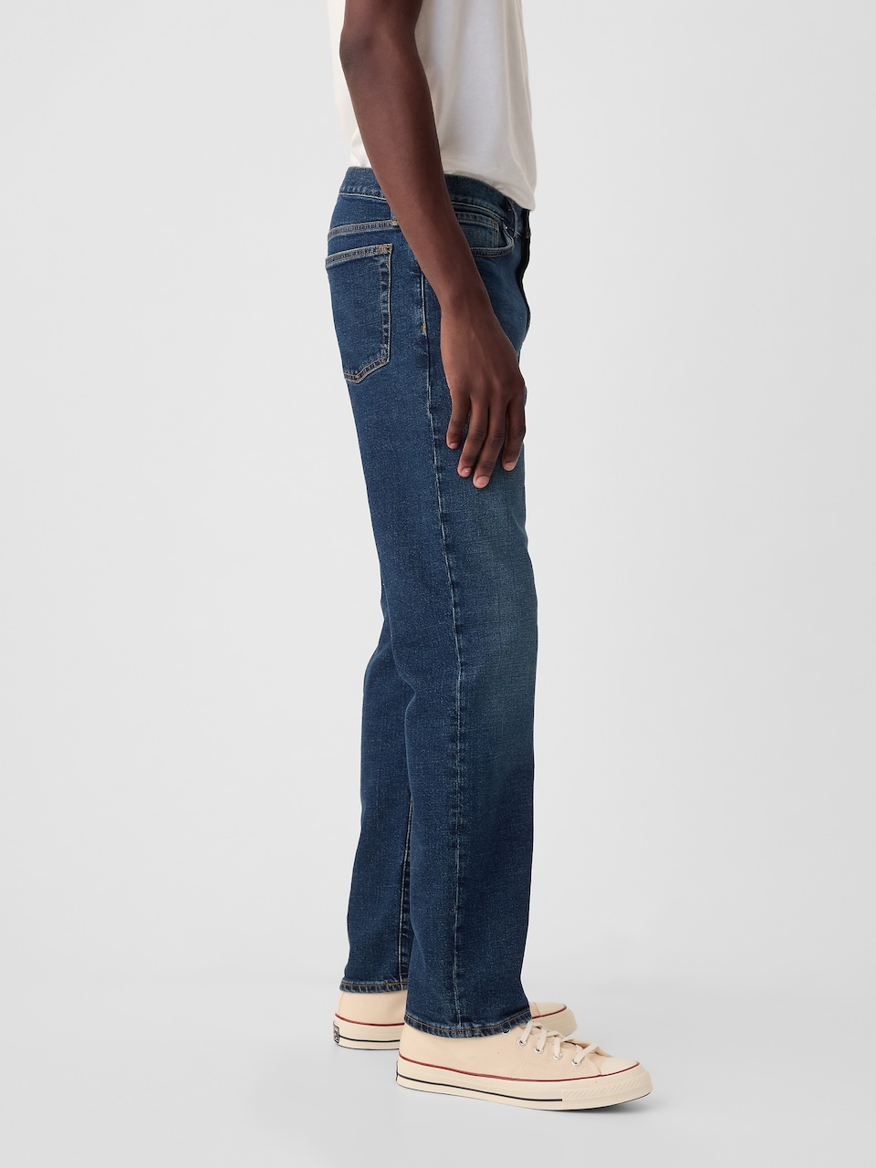 Straight Jeans