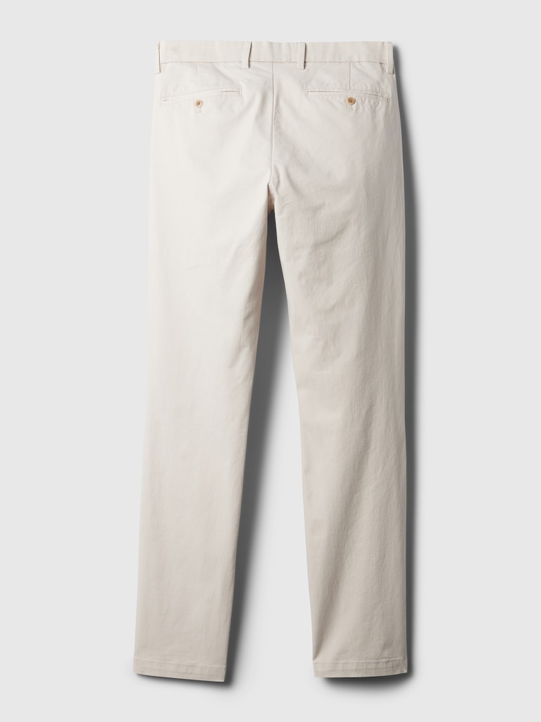 Modern Khakis in Skinny Fit
