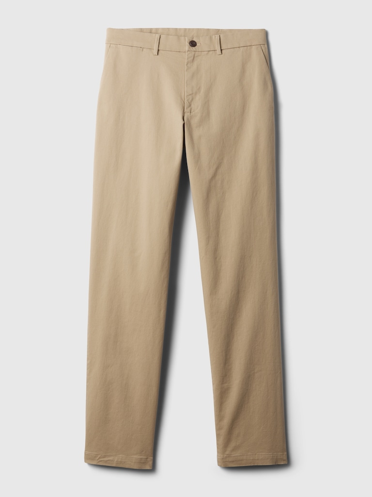 Modern Khakis in Relaxed Fit