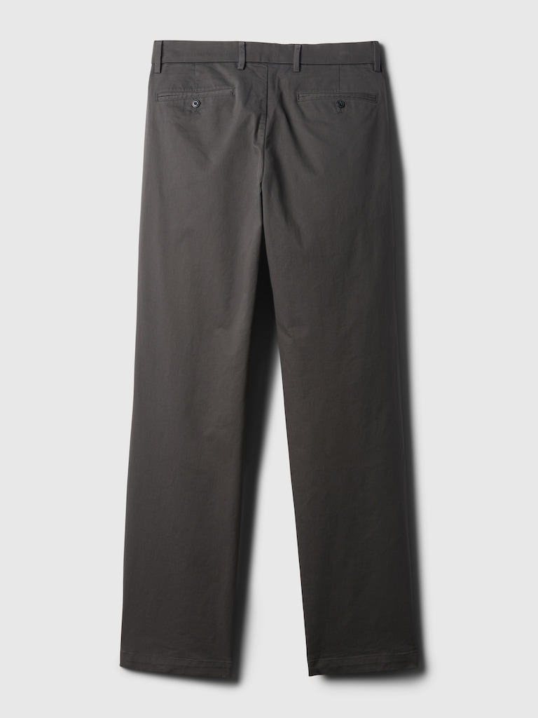 Modern Khakis in Relaxed Fit
