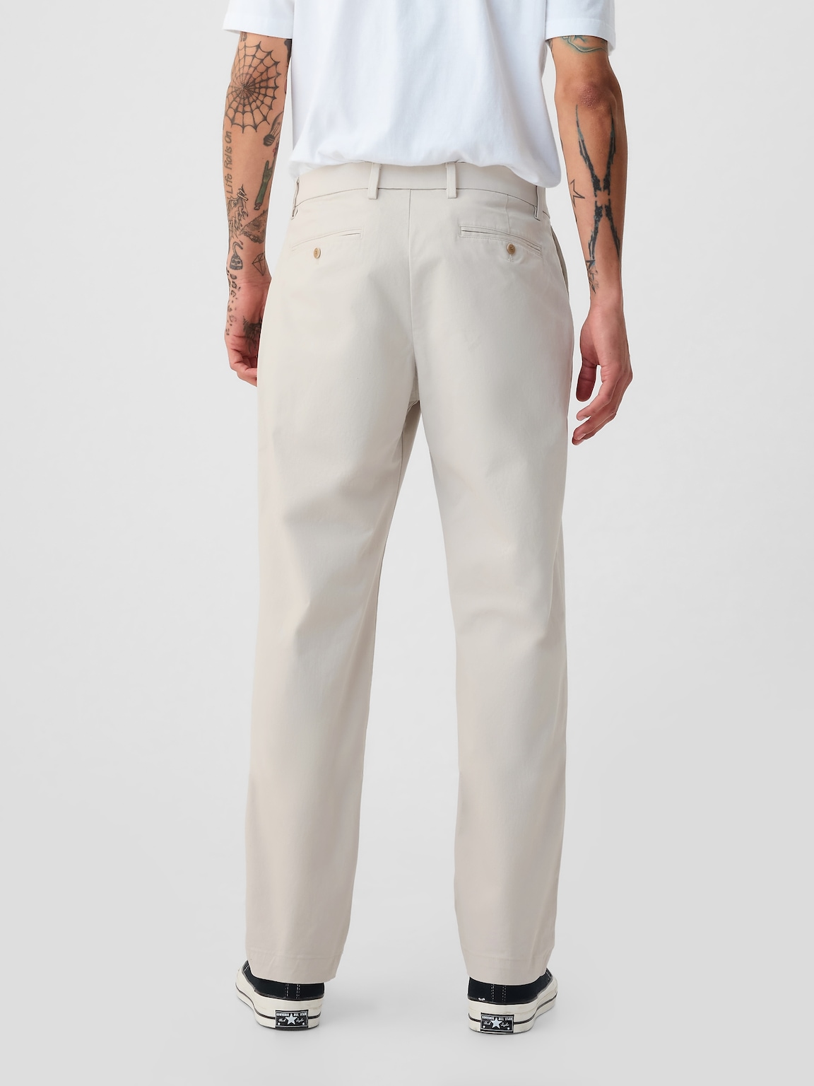 Modern Khakis in Relaxed Fit