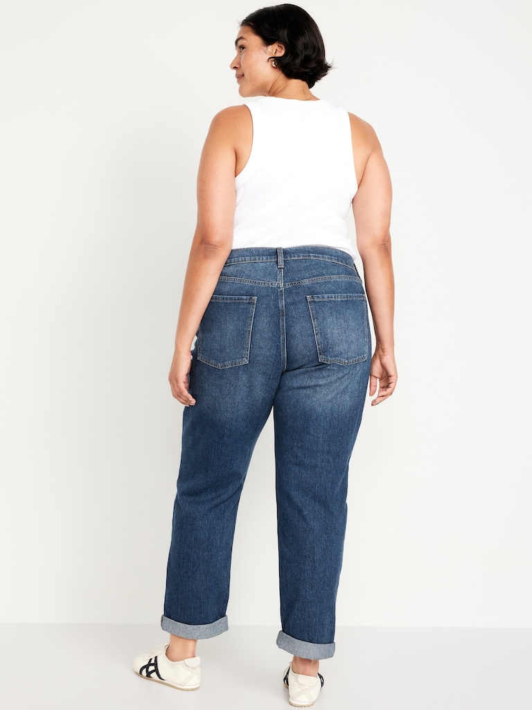 Mid-Rise Wow Boyfriend Straight Jeans