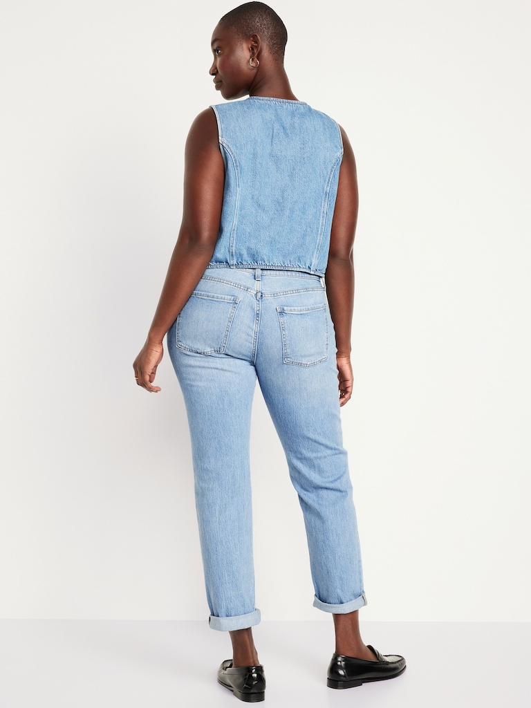 Mid-Rise Wow Boyfriend Straight Jeans