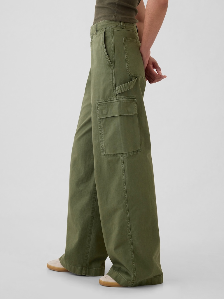 Mid Rise Cargo Baggy Khakis