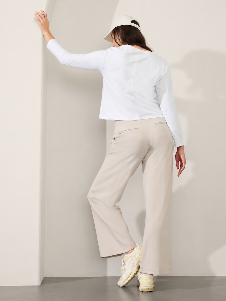 Essential V-Neck Top