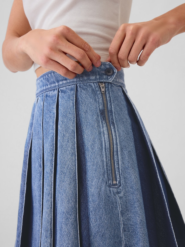Pleated Denim Mini Skirt