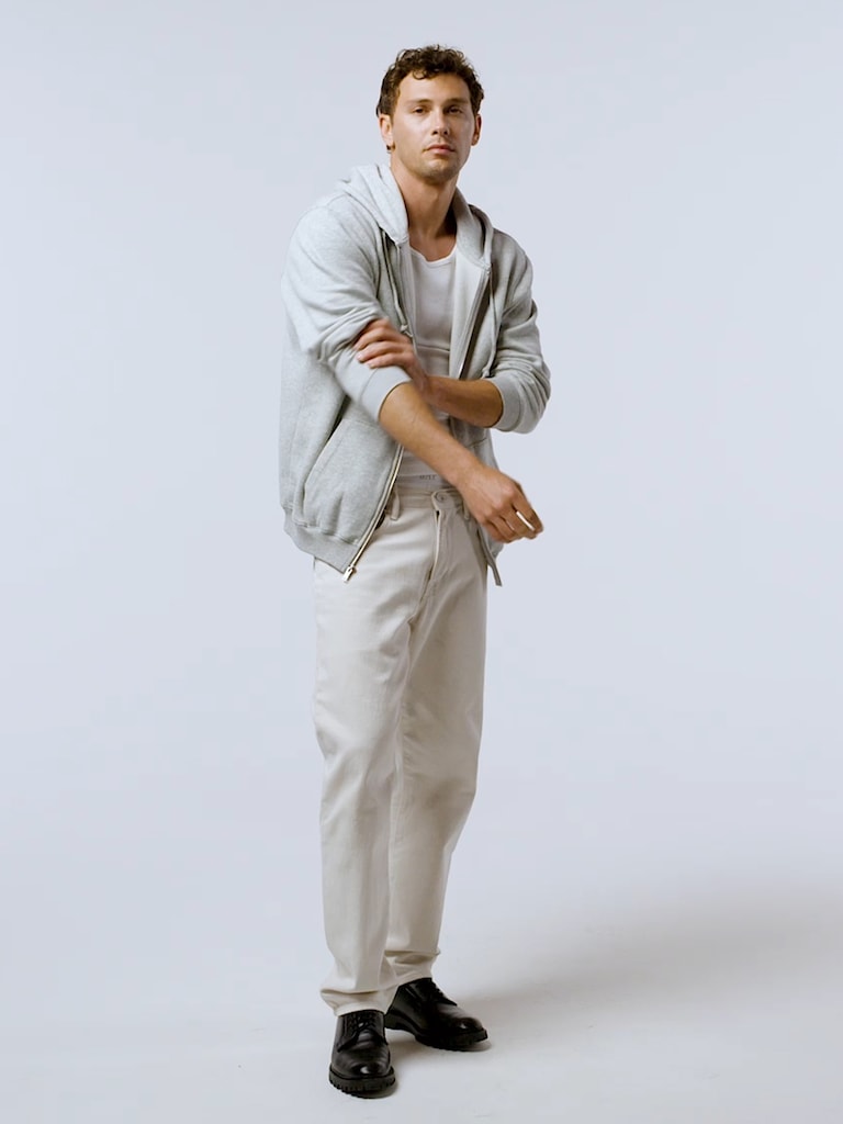 Straight Jeans