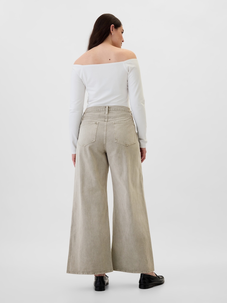 High Rise Wide-Leg Jeans