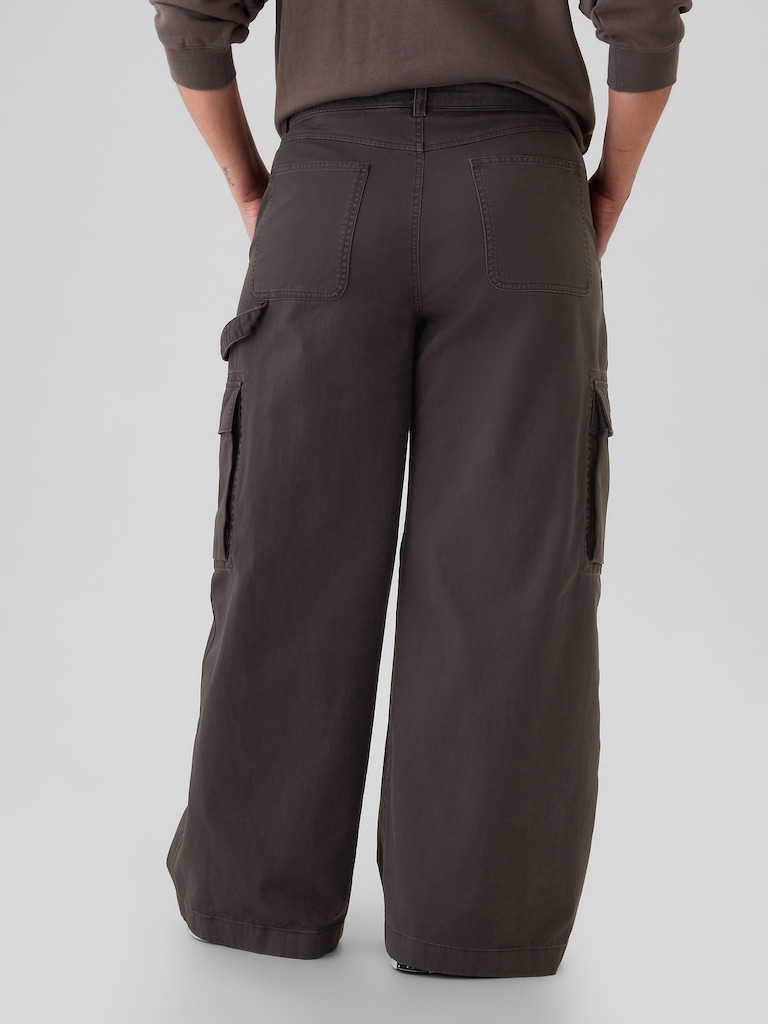 Mid Rise Cargo Baggy Khakis