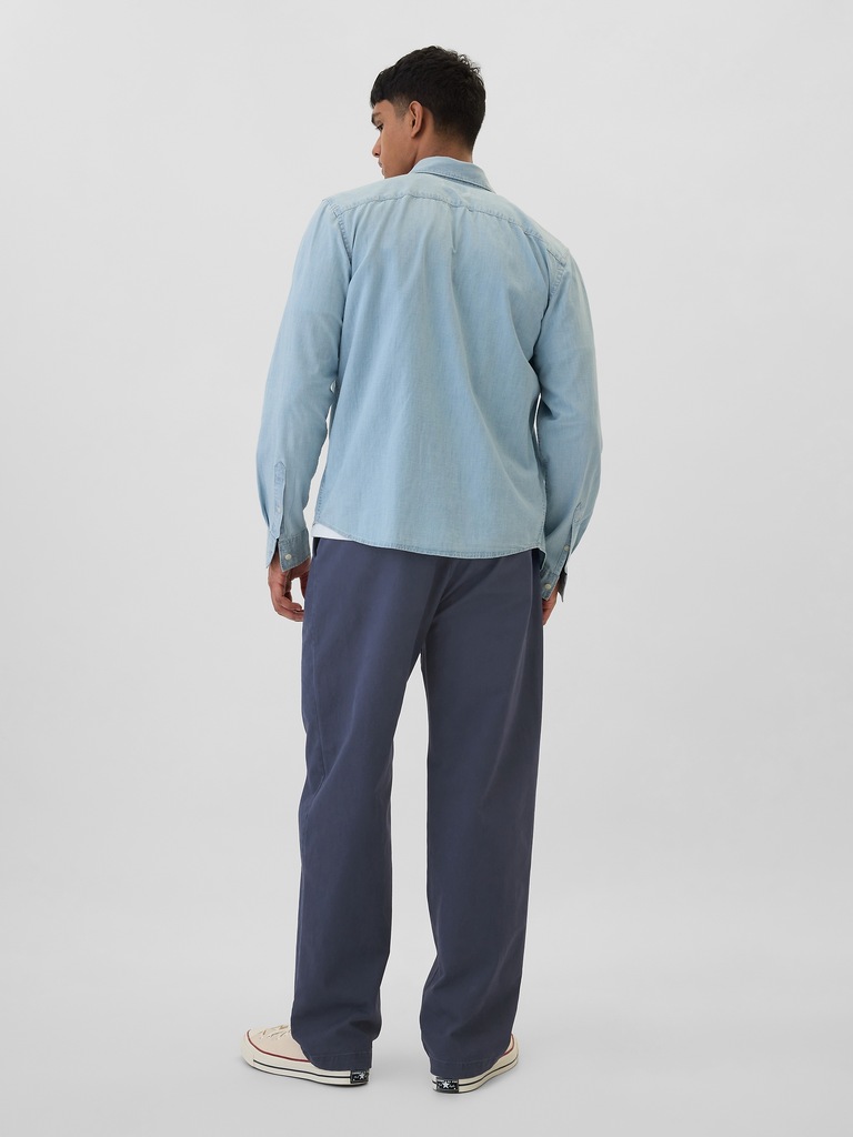 GapFlex Essential Khakis in Baggy Fit