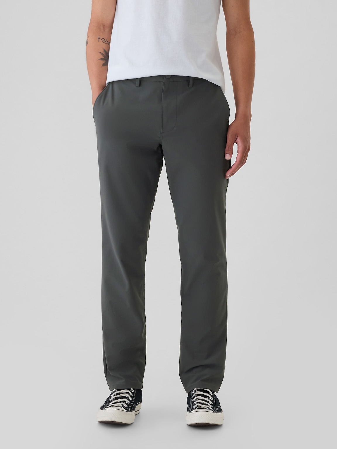 Hybrid Slim Khakis