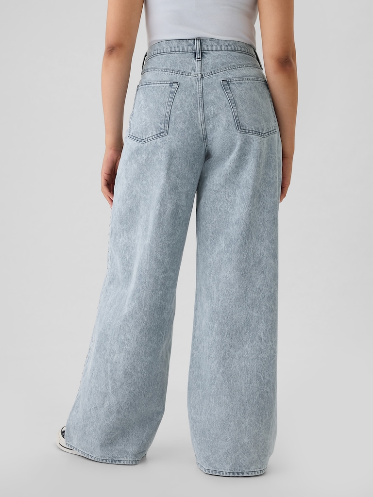 Mid Rise Studded Baggy Jeans
