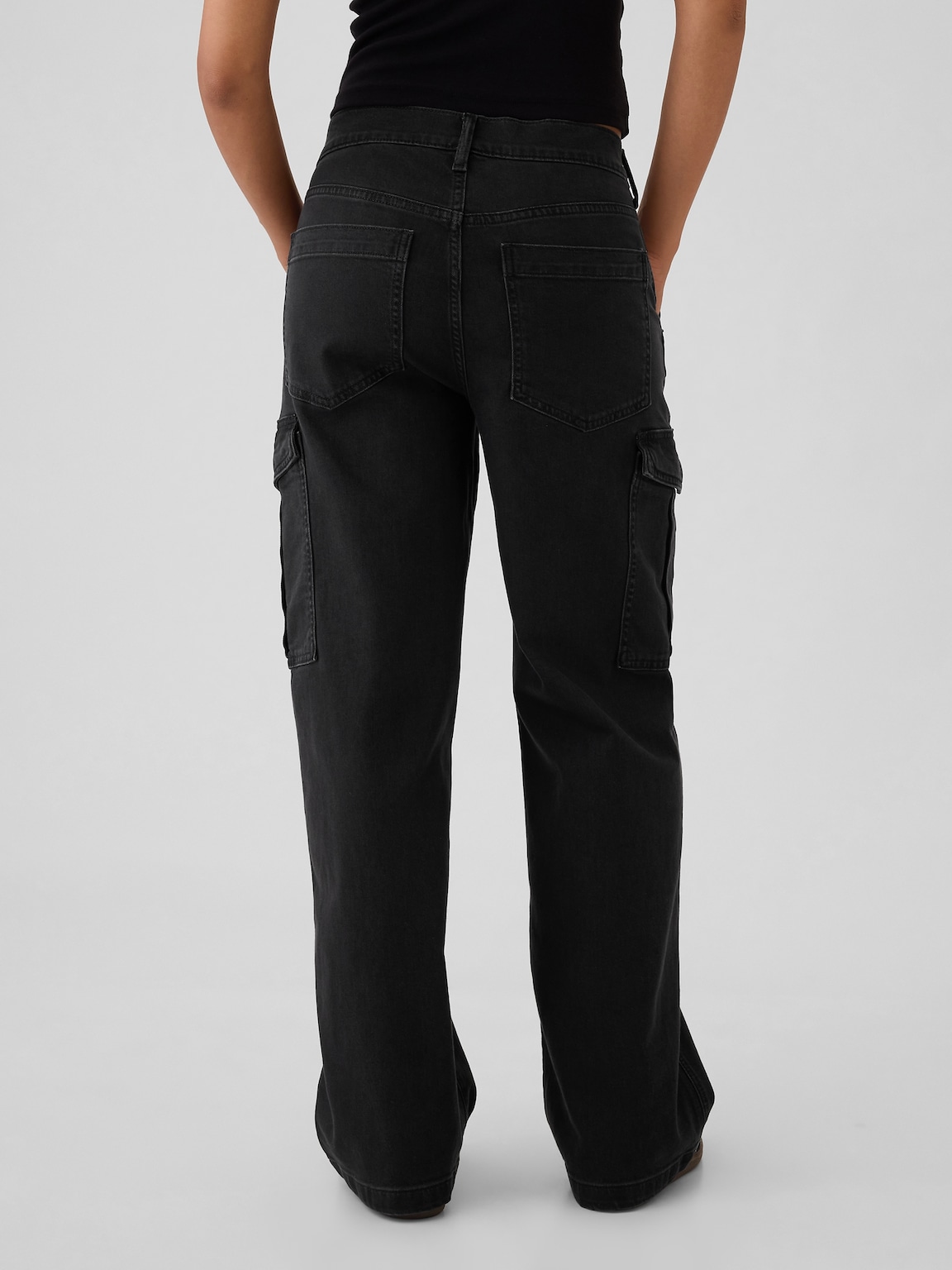 Mid Rise '90s Loose Cargo Jeans