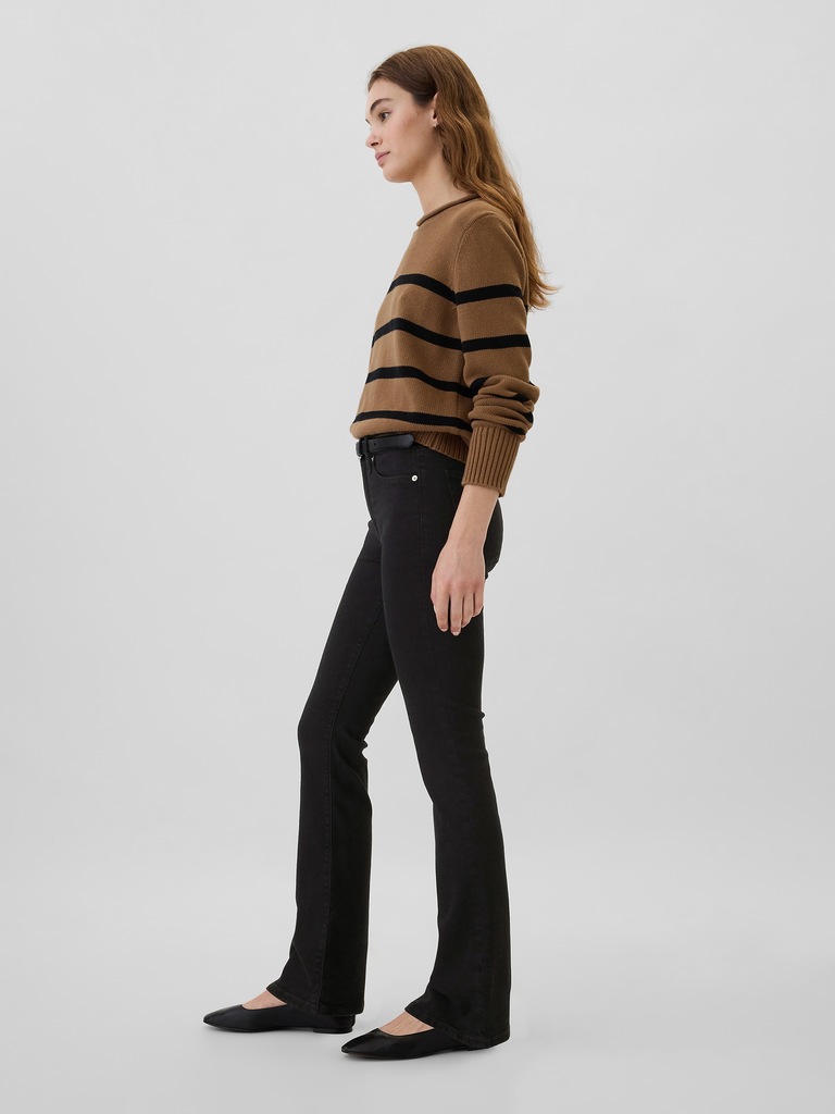 Mid Rise Baby Boot Jeans