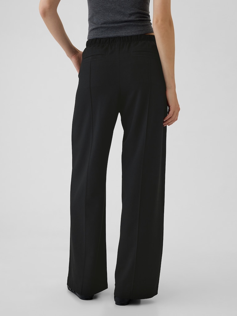 Wide-Leg Seamed Easy Pants