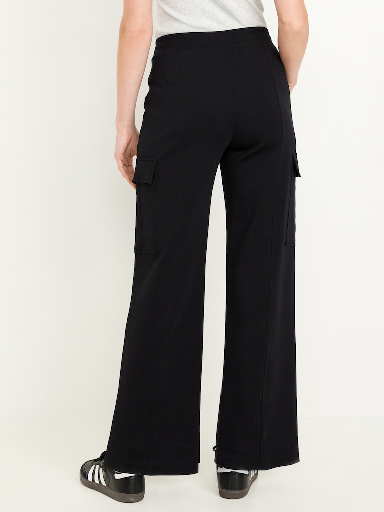 High-Waisted Dynamic Fleece Cargo Pants