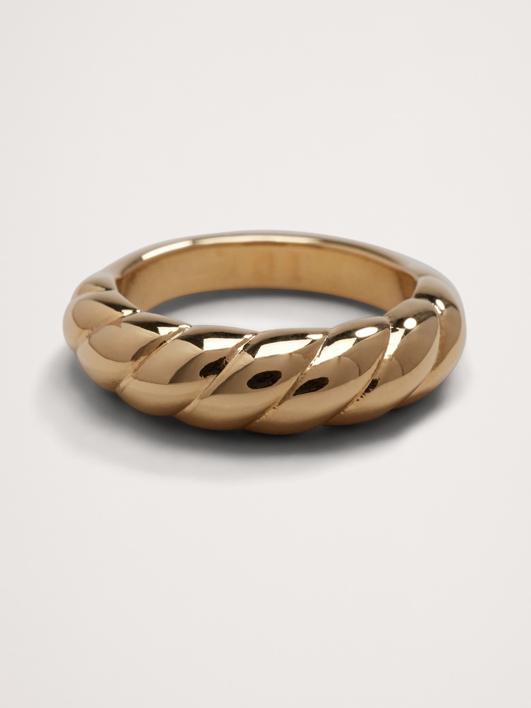 Ravena Scallop Ring by Aureus + Argent