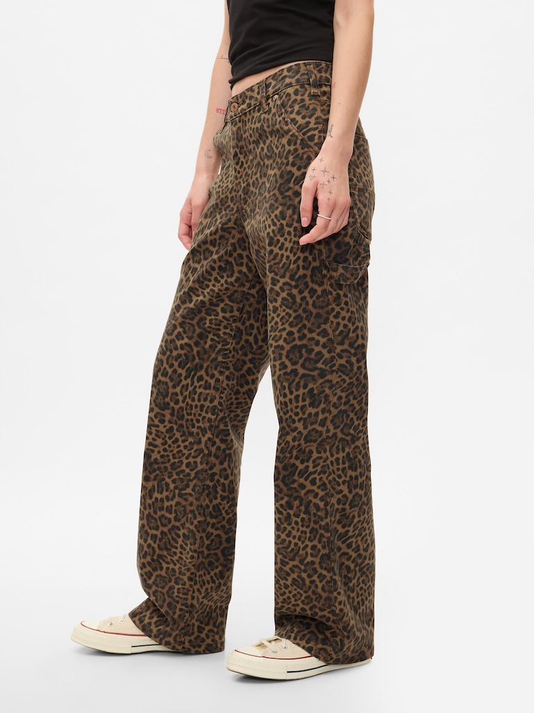 Mid Rise '90s Loose Cheetah Cargo Jeans