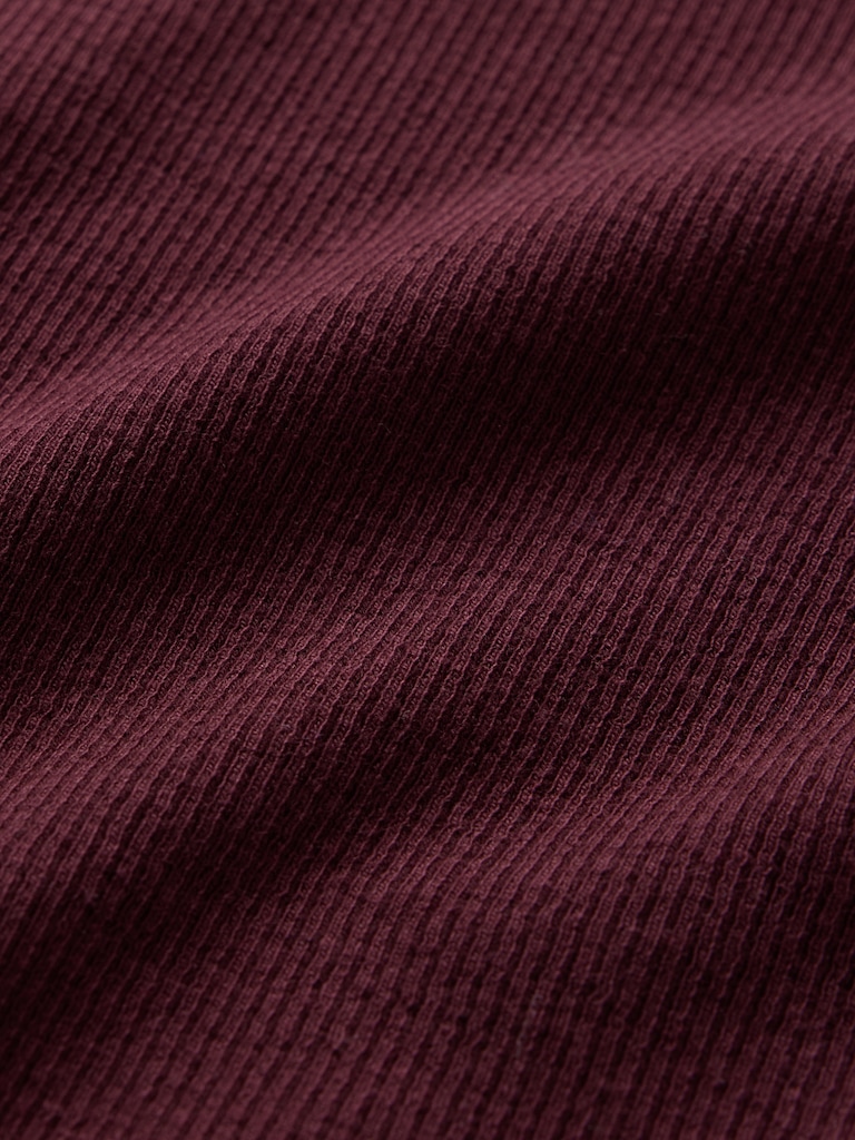 Modern Rib Turtleneck