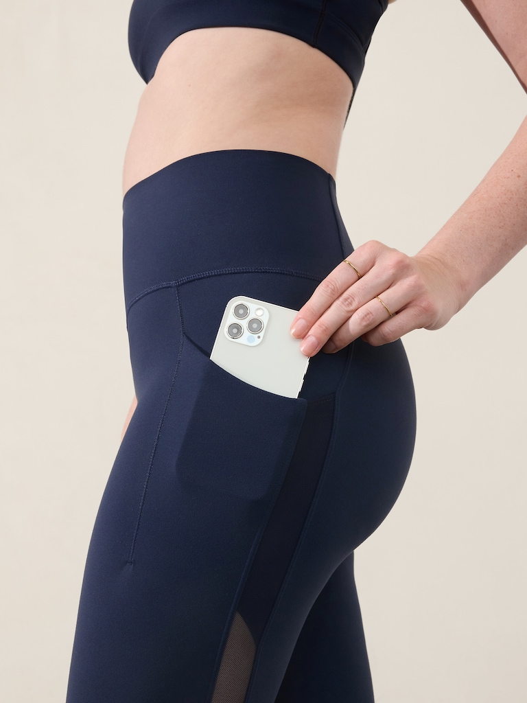 Salutation Stash High Rise Mesh 7/8 Legging