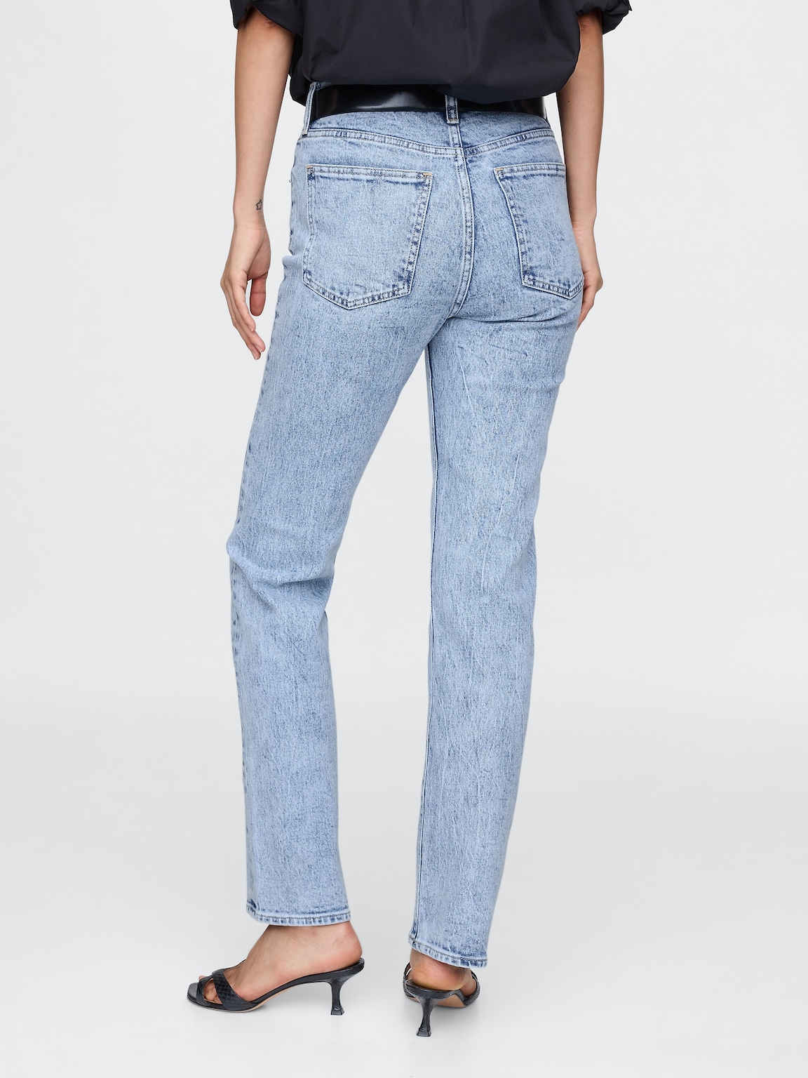 High Rise '90s Slim Straight Jeans