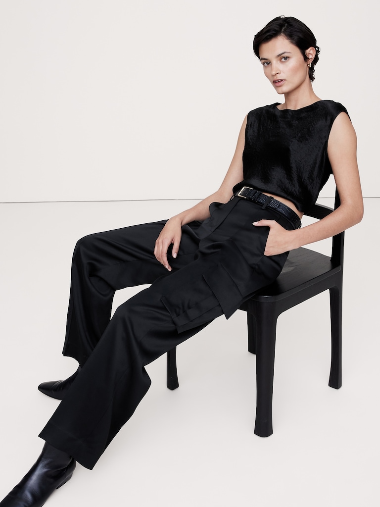 Haut court en satin froissé