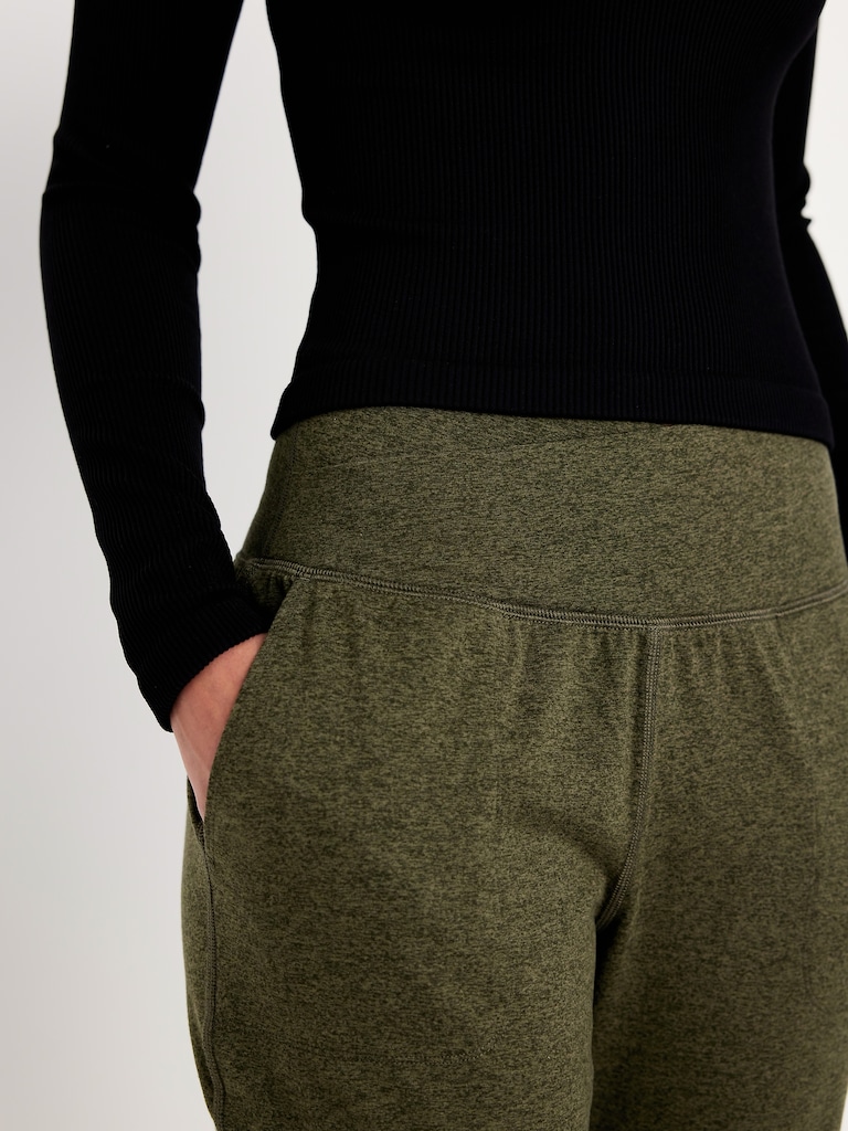 Extra High-Waisted CloudComfy Joggers