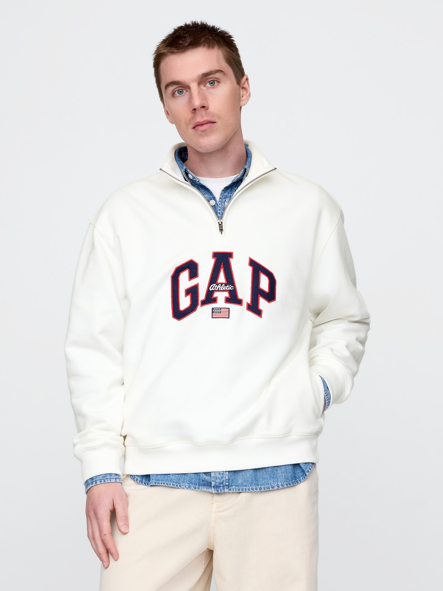 Heavyweight Arch Logo Pullover | Gap