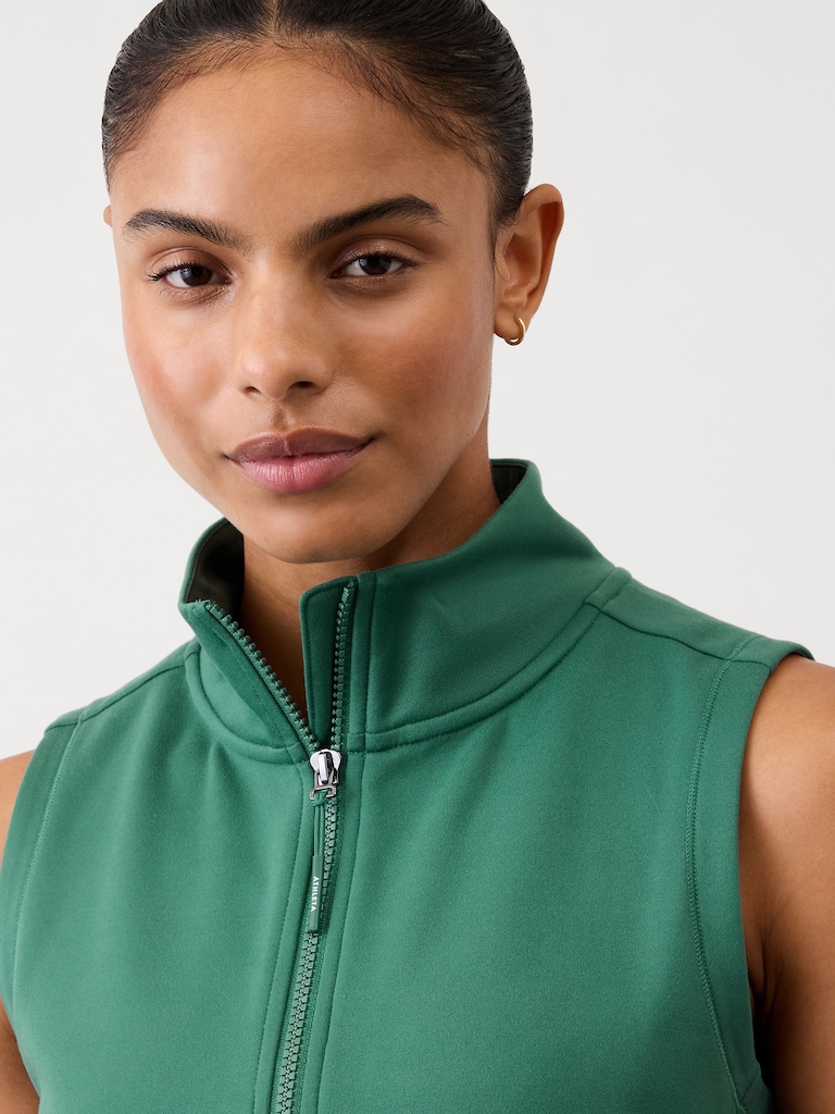 Unstoppable 1/2 Zip Cropped Vest