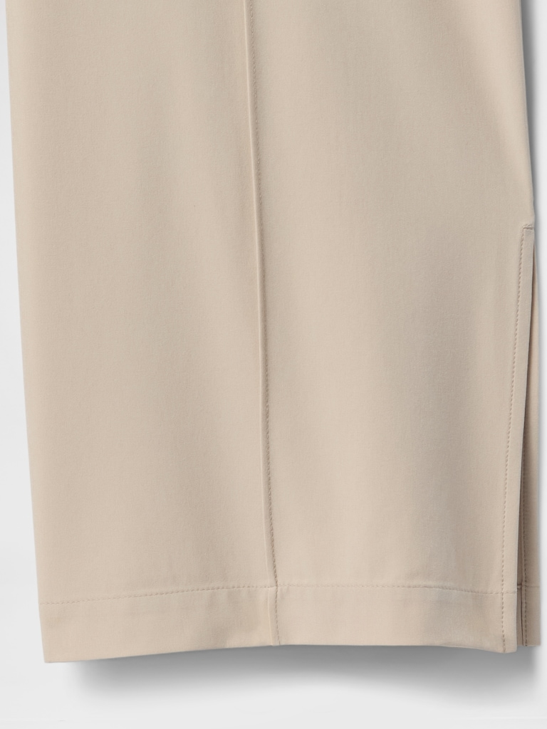 GapFit Tech High Rise Split-Hem Pants