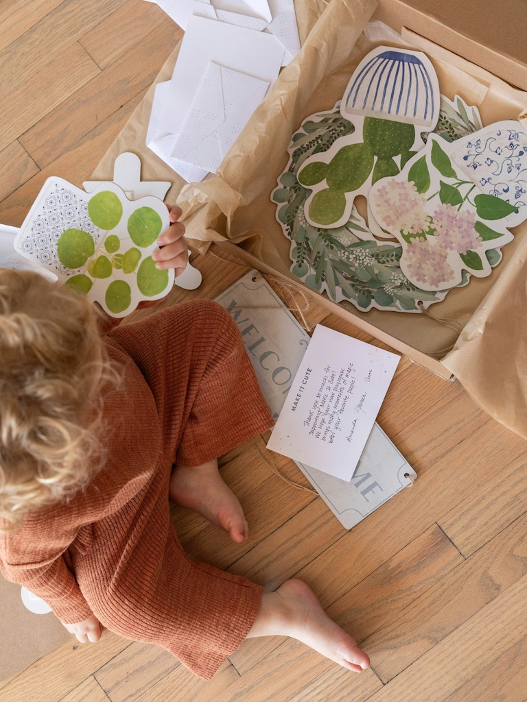 Make It Cuter Welcome Home Decor Kit
