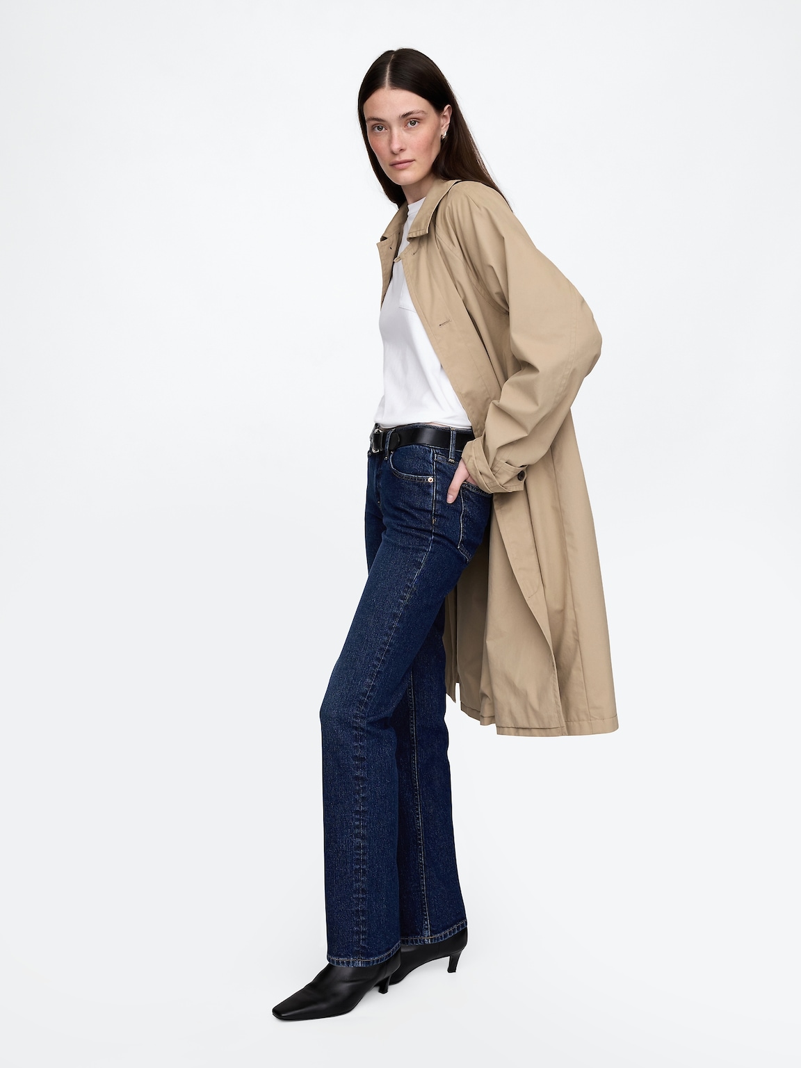 Low Rise '90s Slim Straight Jeans